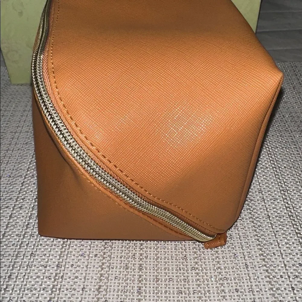 MoroccanOil Camel Brown Cube Shaped Zip Faux Leather Cosmetic Makeup Travel Bag